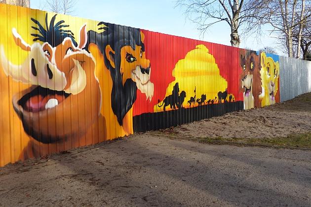 Bajkowe ogrodzenie w Przedszkolu nr 10