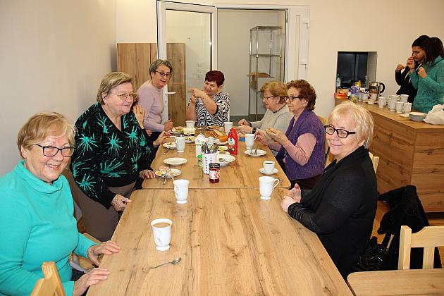 Aktywni seniorzy w Klubie Osiedlowym BAZA