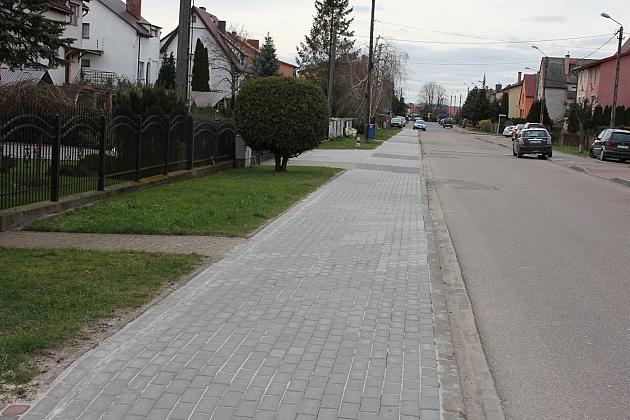 Remont chodnika na Brzozowej, budowa na Nadmorskiej