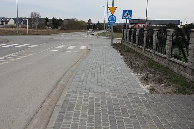 Remont chodnika na Brzozowej, budowa na Nadmorskiej