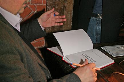 Profesor Kowalski napisał m.in. o Nipkowie