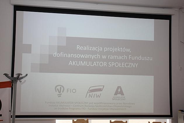 Umowy podpisane! Akumulator Społeczny wesprze obywatelskie inicjatywy
