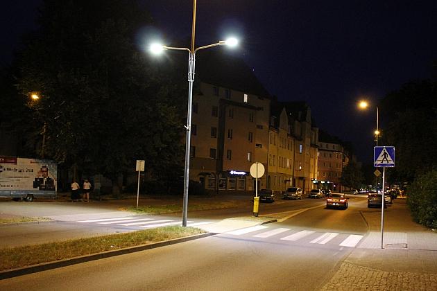 Jaśniej na przejściach dla pieszych