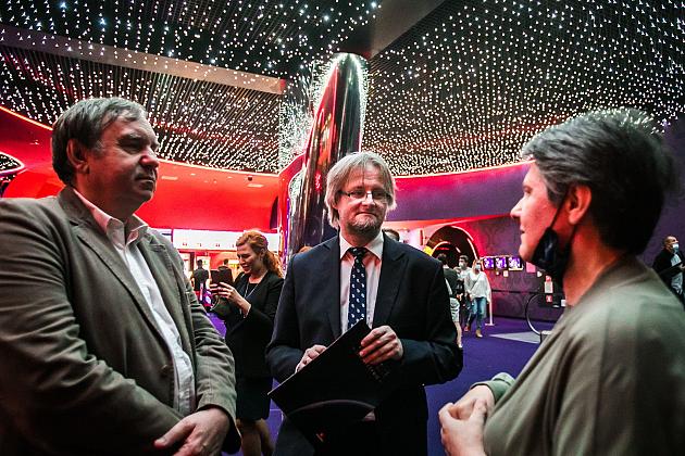 Premiera filmu „Nieletni inżynierowie” w Warszawie. Następny Lębork!