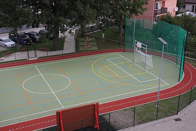 Nowe boisko czeka na małych i dużych