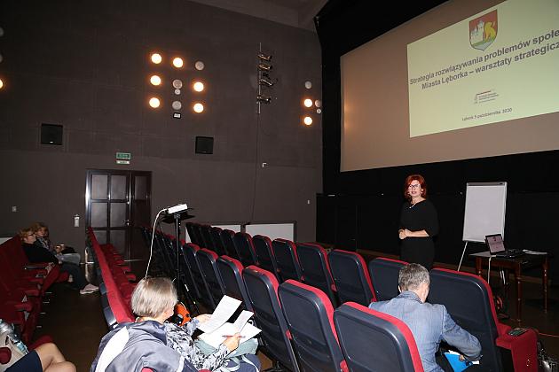 Prace nad nową strategią rozwiązywania problemów społecznych