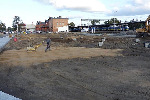Lęborski Węzeł Przesiadkowy. Roboty przy dworcu kolejowym