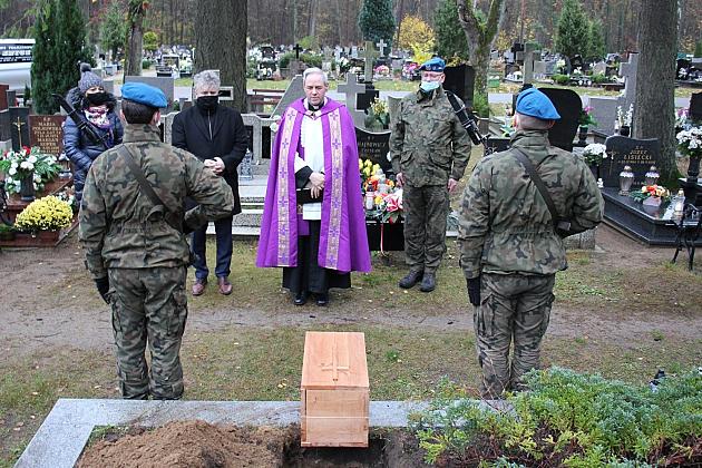 Plutonowy Henryk Keller spoczął na Cmentarzu Parafialnym w Lęborku