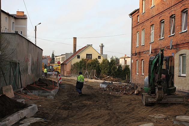 Ulica Malczewskiego zmienia oblicze