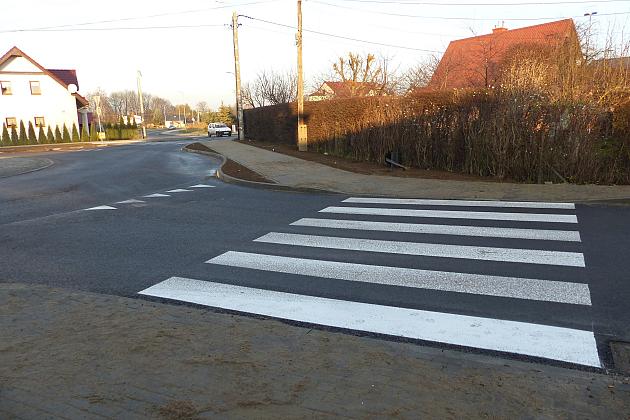 Rondo przy Komuny Paryskiej przebudowane