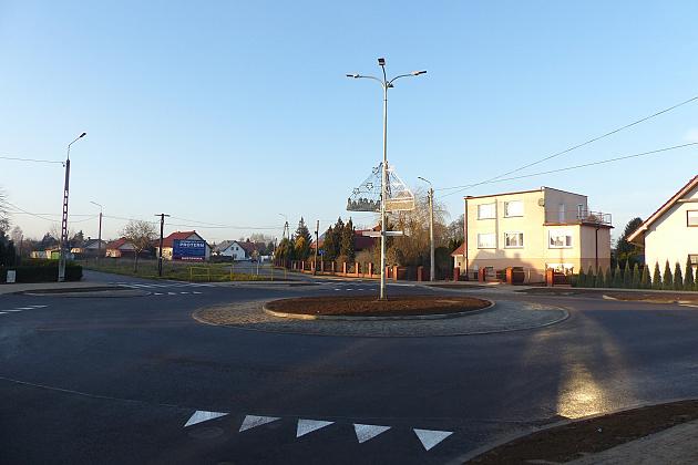 Rondo przy Komuny Paryskiej przebudowane