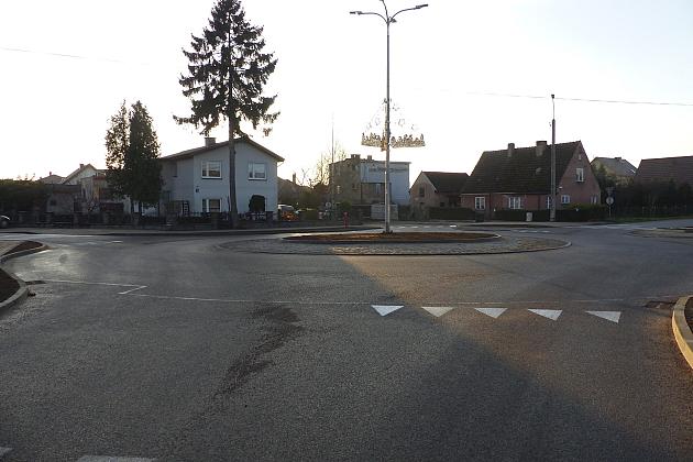 Rondo przy Komuny Paryskiej przebudowane