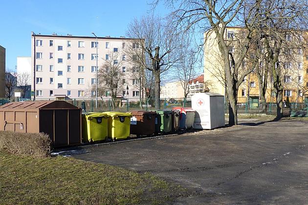 Rusza budowa parkingu i dziedzińca przy Szkole Podstawowej nr 1