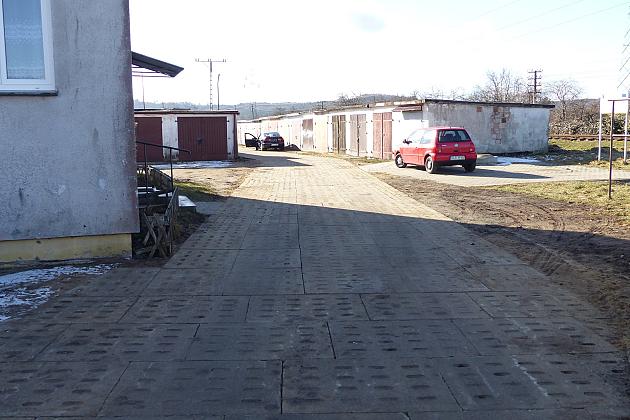 Ulica Emilii Plater-bis utwardzona