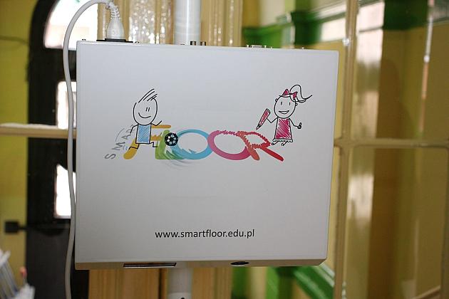 Interaktywne podłogi trafiły do lęborskich szkół