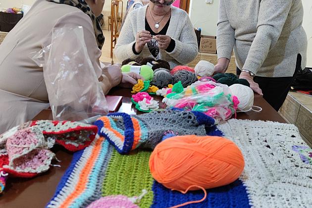 Happening Eko-Nić przed biblioteką – w Międzynarodowym Dniu Książki i Praw Autorskich