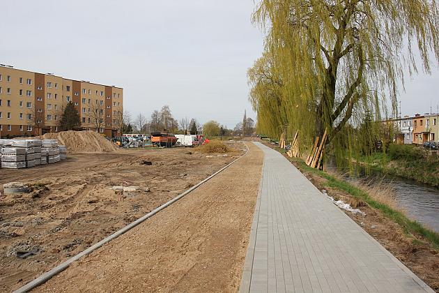 Nowy most na rzece Łebie połączy dwie części miasta