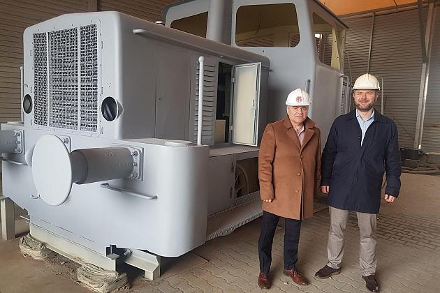 Stanie przed dworcem Lokomotywa…