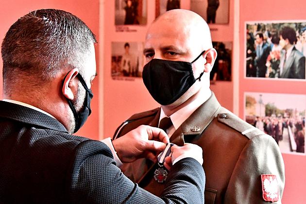 Żołnierze – honorowi dawcy krwi odznaczeni