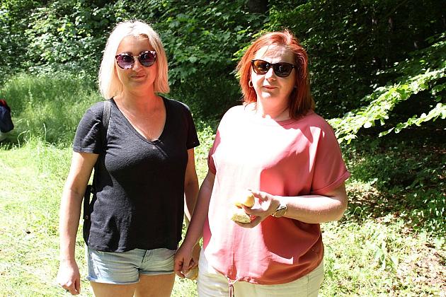 230 uczniów sprzątało las w okolicach stadionu