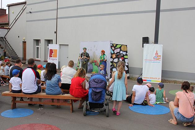 Radość w „Zakątku Kultury”. Letnie spektakle dla najmłodszych widzów