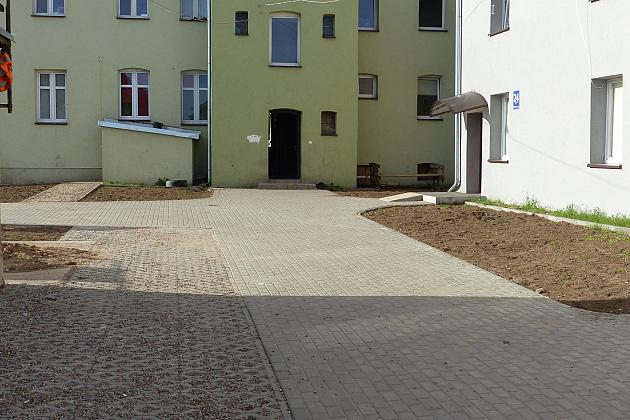 Nowe podwórka integracyjne na Stryjewskiego, Malczewskiego i Boh. Westerplatte