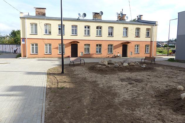 Nowe podwórka integracyjne na Stryjewskiego, Malczewskiego i Boh. Westerplatte