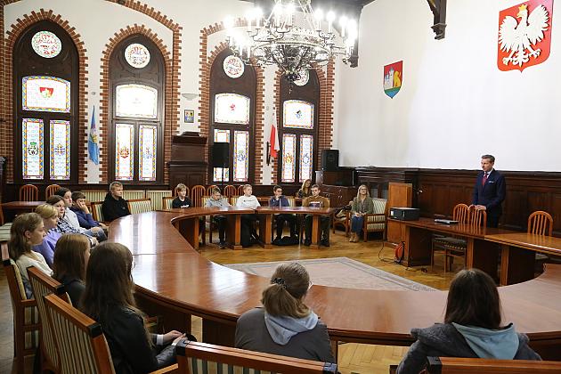 Praktyczna lekcja doradztwa zawodowego w ratuszu