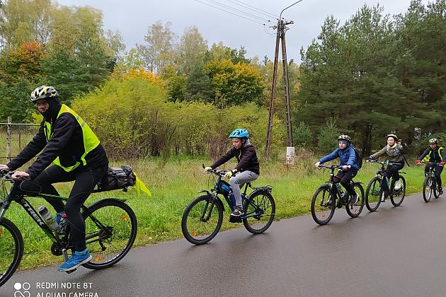 Pieszo i rowerami – rajd „Poznajemy piękno gminy Potęgowo”