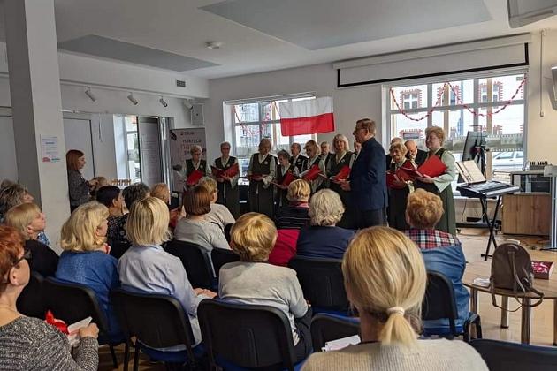 Klub Osiedlowy BAZA  świętował Dzień Niepodległości