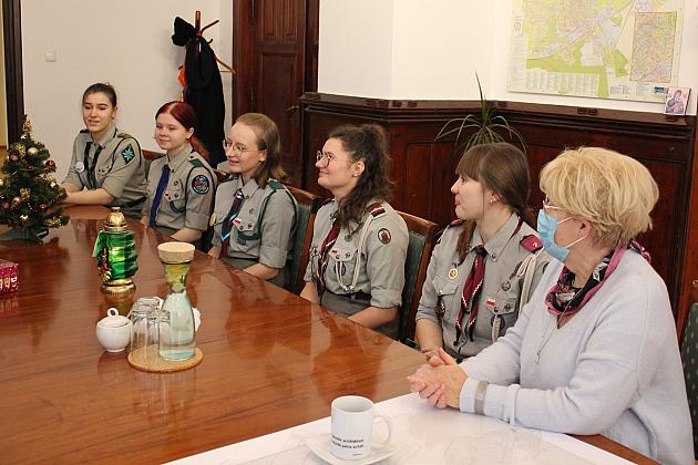 Betlejemskie Światło Pokoju już w ratuszu