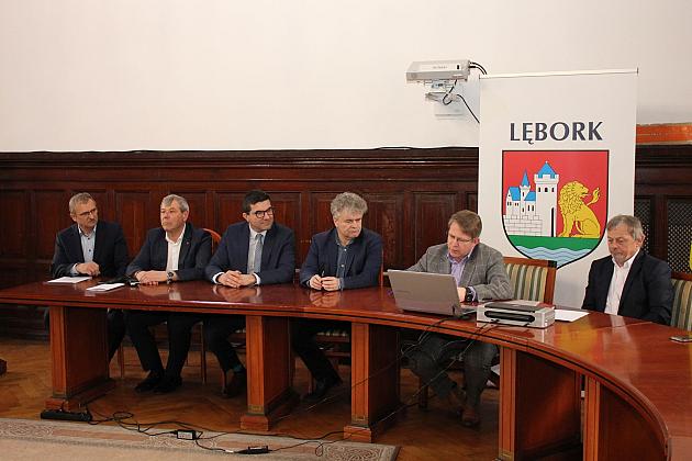 Współpraca popłaca. Miasto Łeba objęło udziały w lęborskim LTBS