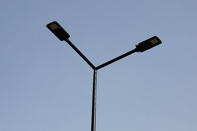 Nowe latarnie oświetlają ulice Strzelców Podhalańskich i Powstańców Warszawy