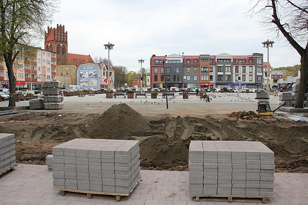 Metamorfoza skweru przy Placu Pokoju