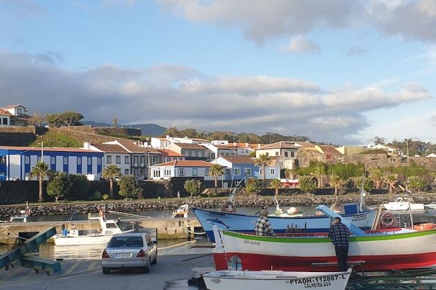 Uczniowie SP1 z Erasmusa+ polecieli na Azory