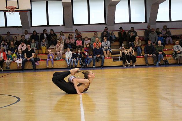 Pokazy gimnastyki artystycznej w Lęborku