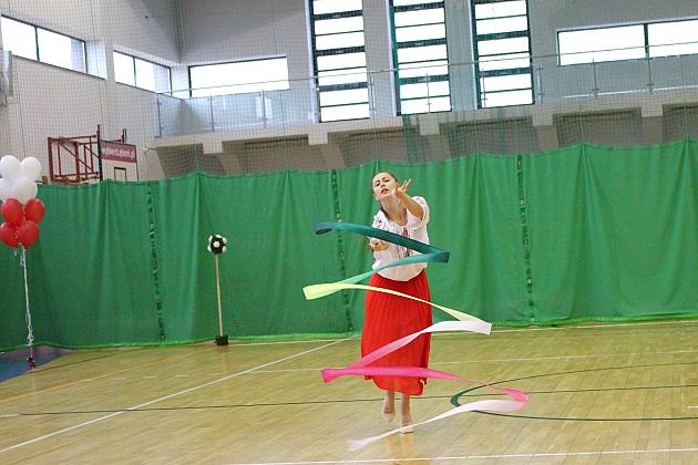 Pokazy gimnastyki artystycznej w Lęborku