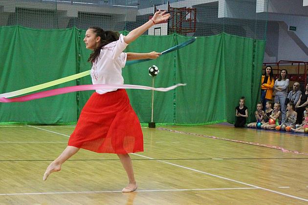 Pokazy gimnastyki artystycznej w Lęborku