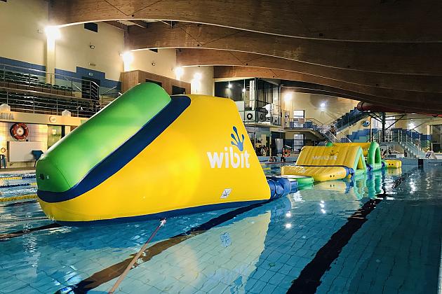 Wakacyjna przygoda na basenie