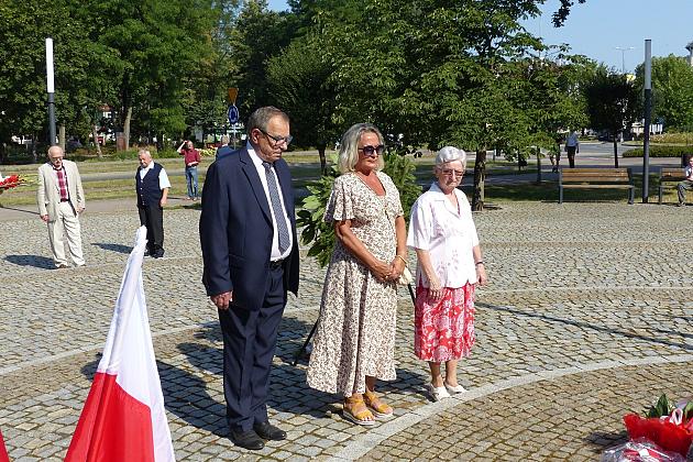 Kwiaty w Święto Wojska Polskiego