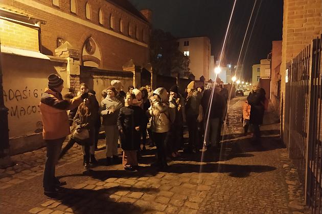 Podziwiali Lębork nocą