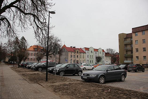 Nowy parking przy ul. Konopnickiej i Alei Wolności gotowy