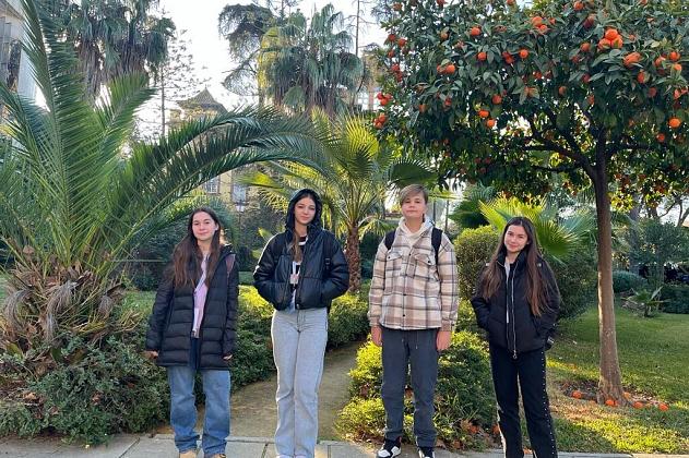 Uczniowie i nauczyciele „Jedynki” w ramach Erasmus+ polecieli do Hiszpanii