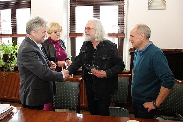 „Orkiestrowy trzmiel” przekazany w dobre ręce