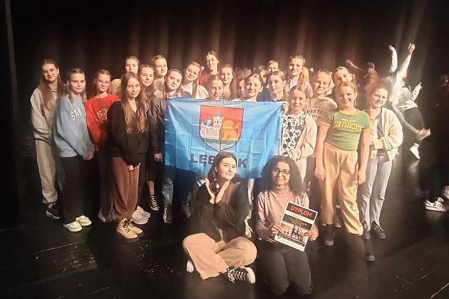 Teatr Tańca – „Jeszcze 5 Minut” wygrywa festiwal w Bełchatowie