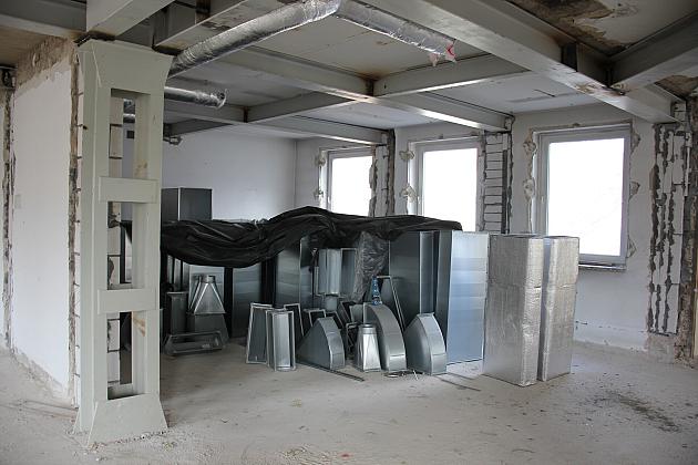 Modernizacja budynku po banku na miejską bibliotekę