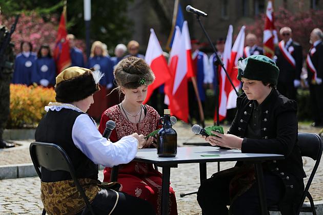Lębork świętuję 232. rocznicę uchwalenia Konstytucji 3 Maja