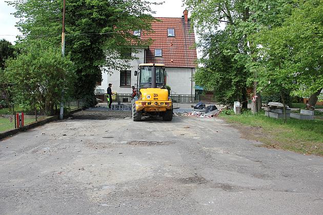 Plac Młodzieży w przebudowie