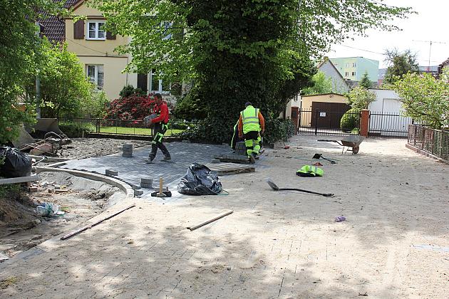 Plac Młodzieży w przebudowie