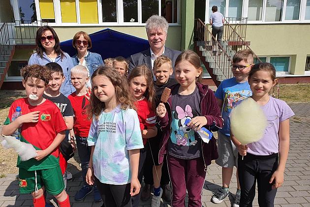 Dzień Dziecka – życzenia od Burmistrza